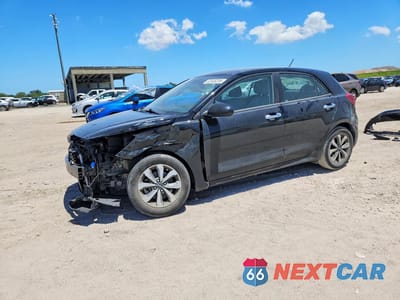 2023 KIA RIO S 3KPA25ADXPE531334 - główne zdjęcie licytacji z USA - miniatura