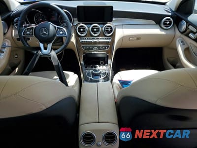 Zdjęcie 8 z 13 samochodu: 2020 MERCEDES-BENZ C 300 VIN:W1KWF8DB0LR600557 - miniatura