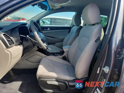 Zdjęcie 7 z 11 samochodu: 2021 HYUNDAI TUCSON SE VIN:KM8J23A46MU383308 - miniatura