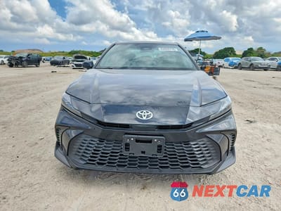 Piąte zdjęcie samochodu w środku: 2025 TOYOTA CAMRY SE VIN:4T1DAACK7SU036308 - miniatura
