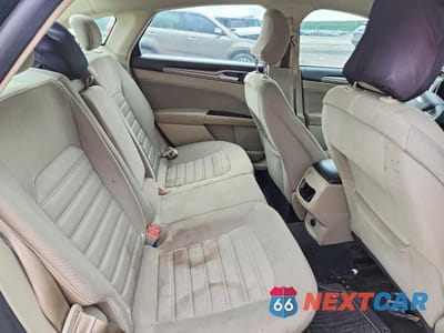Zdjęcie 10 z 12 samochodu: 2019 FORD FUSION SE VIN:3FA6P0HDXKR215035 - miniatura