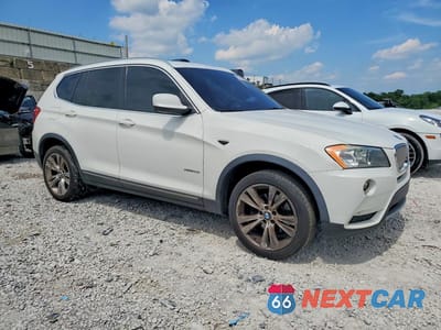 Czwarte zdjęcie samochodu z boku: 2013 BMW X3 XDRIVE35I VIN:5UXWX7C57DL979847 - miniatura
