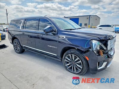 Czwarte zdjęcie samochodu z boku: 2023 GMC YUKON XL DENALI VIN:1GKS2JKT6PR335581 - miniatura