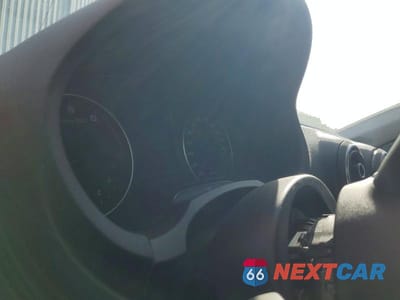 Zdjęcie 9 z 12 samochodu: 2015 AUDI A3 PREMIUM VIN:WAUBFHFFXF1067447 - miniatura