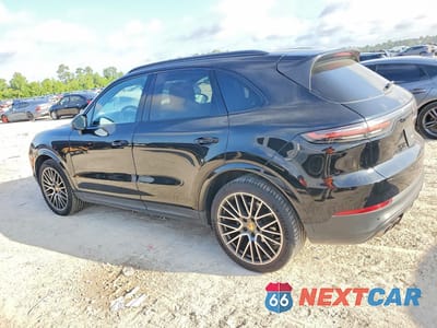 Drugie zdjęcie samochodu z przodu: 2021 PORSCHE CAYENNE S VIN:WP1AB2AY6MDA29028 - miniatura