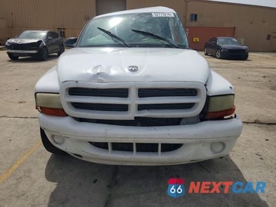 Piąte zdjęcie samochodu w środku: 2003 DODGE DURANGO SPORT VIN:1D4HR38N93F559139 - miniatura