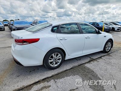 Trzecie zdjęcie samochodu z tyłu: 2017 KIA OPTIMA LX VIN:5XXGT4L36HG169369 - miniatura