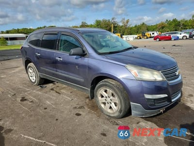 Czwarte zdjęcie samochodu z boku: 2014 CHEVROLET TRAVERSE LS VIN:1GNKRFKD7EJ278338 - miniatura