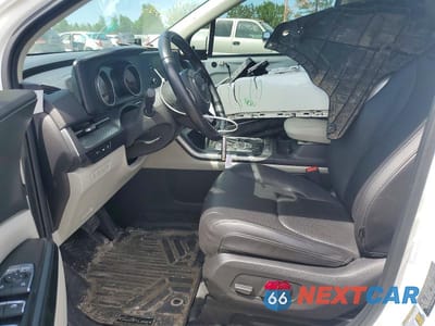 Zdjęcie 7 z 14 samochodu: 2023 KIA CARNIVAL LX VIN:KNDNB4H31P6260145 - miniatura