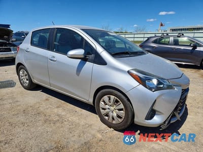 Czwarte zdjęcie samochodu z boku: 2018 TOYOTA YARIS 5-DOOR LE VIN:VNKKTUD3XJA096654 - miniatura
