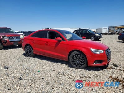 Czwarte zdjęcie samochodu z boku: 2018 AUDI A3 PREMIUM VIN:WAUB8GFF2J1041731 - miniatura