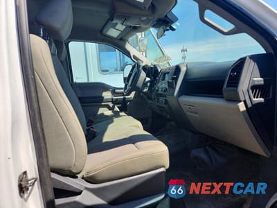 Zdjęcie 10 z 12 samochodu: 2022 FORD F550 SUPER DUTY VIN:1FDUF5HT7NEC13125 - miniatura