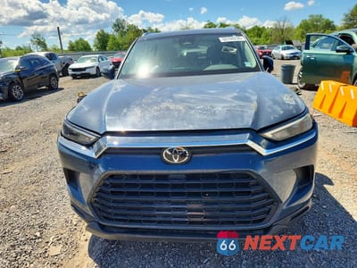 Piąte zdjęcie samochodu w środku: 2024 TOYOTA GRAND HIGHLANDER XLE VIN:5TDAAAB54RS009990 - miniatura