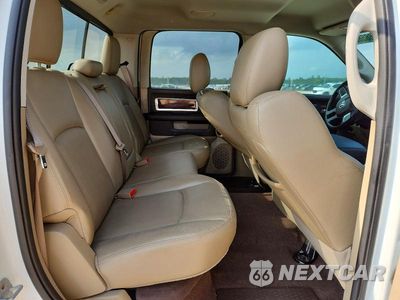 Zdjęcie 6 z 12 samochodu: 2011 DODGE RAM 3500 VIN:3D73M4CL8BG514715 - miniatura