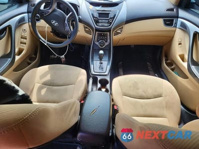 Zdjęcie 8 z 12 samochodu: 2013 HYUNDAI ELANTRA GLS VIN:5NPDH4AE0DH295783 - miniatura