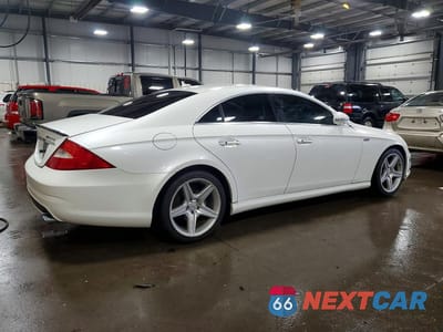 Trzecie zdjęcie samochodu z tyłu: 2008 MERCEDES-BENZ CLS 550 VIN:WDDDJ72X38A128584 - miniatura