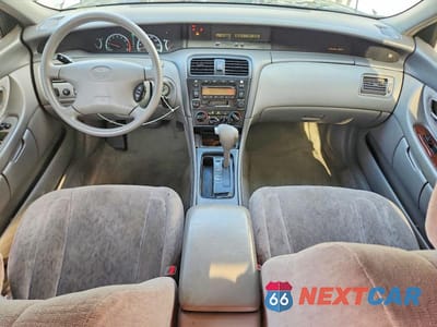 Zdjęcie 8 z 12 samochodu: 2001 TOYOTA AVALON XL VIN:4T1BF28B41U183403 - miniatura
