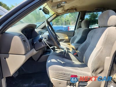 Zdjęcie 7 z 13 samochodu: 2001 JEEP GRAND CHEROKEE LAREDO VIN:1J4GW48S51C607774 - miniatura