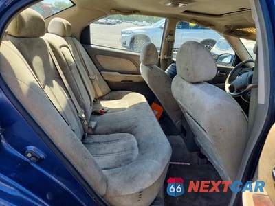Zdjęcie 10 z 13 samochodu: 2004 HYUNDAI SONATA GLS VIN:KMHWF35H74A003871 - miniatura