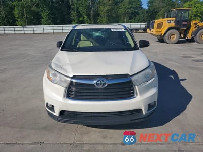 Piąte zdjęcie samochodu w środku: 2014 TOYOTA HIGHLANDER XLE VIN:5TDKKRFH6ES022982 - miniatura