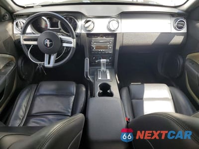 Zdjęcie 8 z 12 samochodu: 2007 FORD MUSTANG VIN:1ZVFT80N975366366 - miniatura