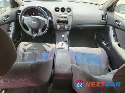Zdjęcie 8 z 12 samochodu: 2012 NISSAN ALTIMA 2.5 VIN:1N4AL2AP7CN550232 - miniatura