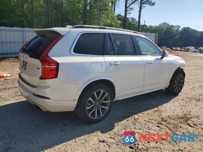 Trzecie zdjęcie samochodu z tyłu: 2017 VOLVO XC90 T5 VIN:YV4102XK6H1140418 - miniatura
