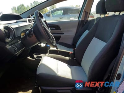 Zdjęcie 7 z 13 samochodu: 2013 TOYOTA PRIUS C TWO VIN:JTDKDTB32D1036102 - miniatura