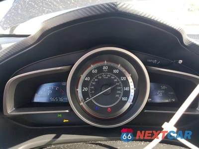 Zdjęcie 9 z 12 samochodu: 2016 MAZDA 3 SPORT VIN:3MZBM1T75GM320690 - miniatura