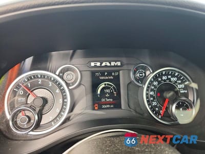Zdjęcie 9 z 13 samochodu: 2024 RAM 1500 BIG HORN VIN:1C6RREFTXRN113019 - miniatura