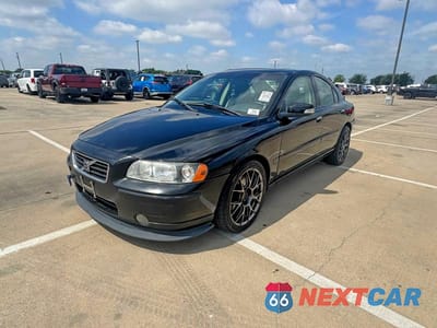 Drugie zdjęcie samochodu z przodu: 2008 VOLVO S60 T5 VIN:YV1RS547X82687522 - miniatura