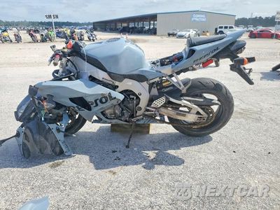 Trzecie zdjęcie samochodu z tyłu: 2007 HONDA CBR1000 RR REPSOL VIN:JH2SC57627M300043 - miniatura