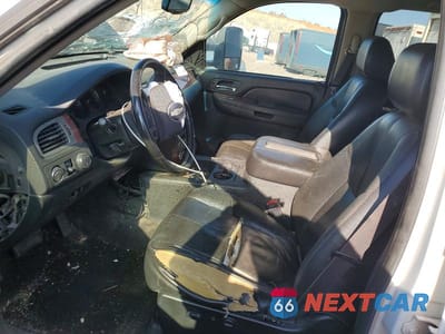 Zdjęcie 7 z 12 samochodu: 2009 CHEVROLET SILVERADO K3500 LTZ VIN:1GCHK93619F187809 - miniatura