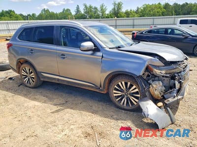Czwarte zdjęcie samochodu z boku: 2020 MITSUBISHI OUTLANDER SE VIN:JA4AZ3A39LZ030628 - miniatura