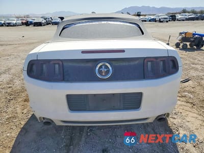 Zdjęcie 6 z 13 samochodu: 2013 FORD MUSTANG VIN:1ZVBP8EM1D5236788 - miniatura