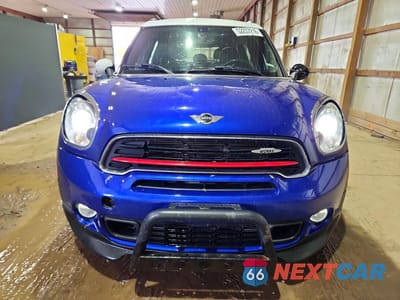 Piąte zdjęcie samochodu w środku: 2016 MINI COOPER COUNTRYMAN JCW VIN:WMWXD1C52GWT97702 - miniatura