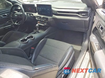 Zdjęcie 8 z 13 samochodu: 2025 FORD MUSTANG VIN:1FAGP8UH9S5103597 - miniatura