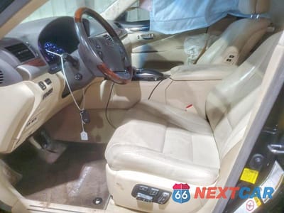 Zdjęcie 7 z 12 samochodu: 2014 LEXUS LS 460 VIN:JTHBL5EF7E5130277 - miniatura