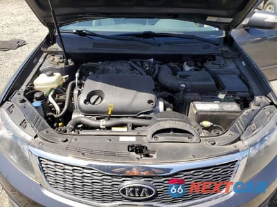 Zdjęcie 11 z 13 samochodu: 2009 KIA OPTIMA EX VIN:KNAGE224695352072 - miniatura