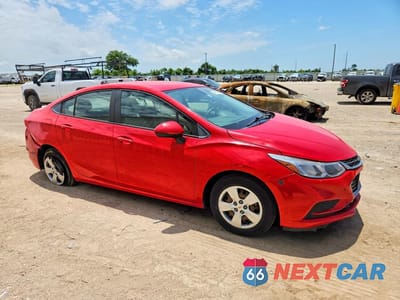 Czwarte zdjęcie samochodu z boku: 2016 CHEVROLET CRUZE LS VIN:1G1BC5SMXG7244200 - miniatura