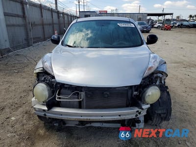 Piąte zdjęcie samochodu w środku: 2013 NISSAN JUKE S VIN:JN8AF5MV3DT222322 - miniatura