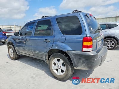 Drugie zdjęcie samochodu z przodu: 2006 FORD ESCAPE XLT VIN:1FMYU03106KA18700 - miniatura