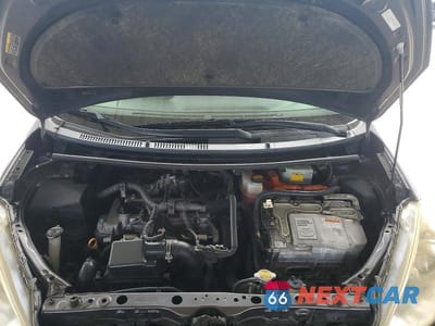 Zdjęcie 11 z 12 samochodu: 2014 TOYOTA PRIUS C THREE VIN:JTDKDTB36E1067760 - miniatura
