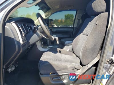 Zdjęcie 7 z 12 samochodu: 2010 TOYOTA TUNDRA DOUBLE CAB SR5 VIN:5TFUW5F11AX136451 - miniatura