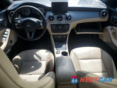 Zdjęcie 8 z 12 samochodu: 2015 MERCEDES-BENZ CLA 250 VIN:WDDSJ4EB1FN176791 - miniatura
