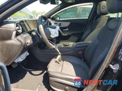 Zdjęcie 7 z 12 samochodu: 2020 MERCEDES-BENZ A 220 4MATIC VIN:W1K3G4FB9LW044675 - miniatura