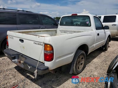 Trzecie zdjęcie samochodu z tyłu: 2002 TOYOTA TACOMA BASE VIN:5TENL42N52Z122045 - miniatura