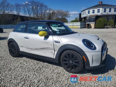 Czwarte zdjęcie samochodu z boku: 2024 MINI COOPER SE VIN:WMW13DJ09R2U66851 - miniatura