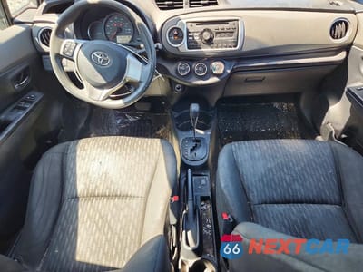 Zdjęcie 8 z 13 samochodu: 2014 TOYOTA YARIS VIN:VNKKTUD37EA002753 - miniatura