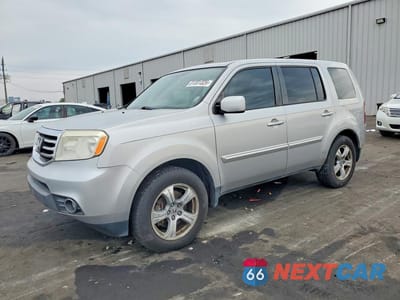 2015 HONDA PILOT EXL 5FNYF3H5XFB002545 - główne zdjęcie licytacji z USA - miniatura